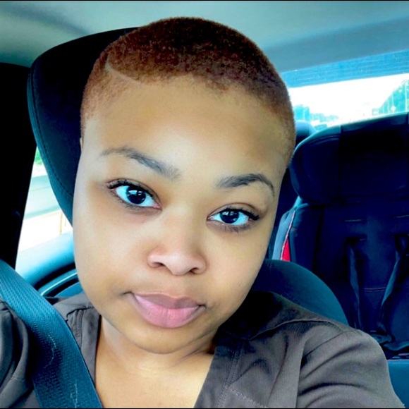 Meet your Posher, Sheeka - Picture 1 of 1